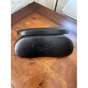 Ray ban Universal Black Medium Hard Case for Eyeglasses & Reading Glasses